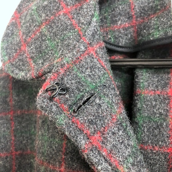 Johnson Woolen Mills Plaid Cape Vintage - Picture 7 of 16